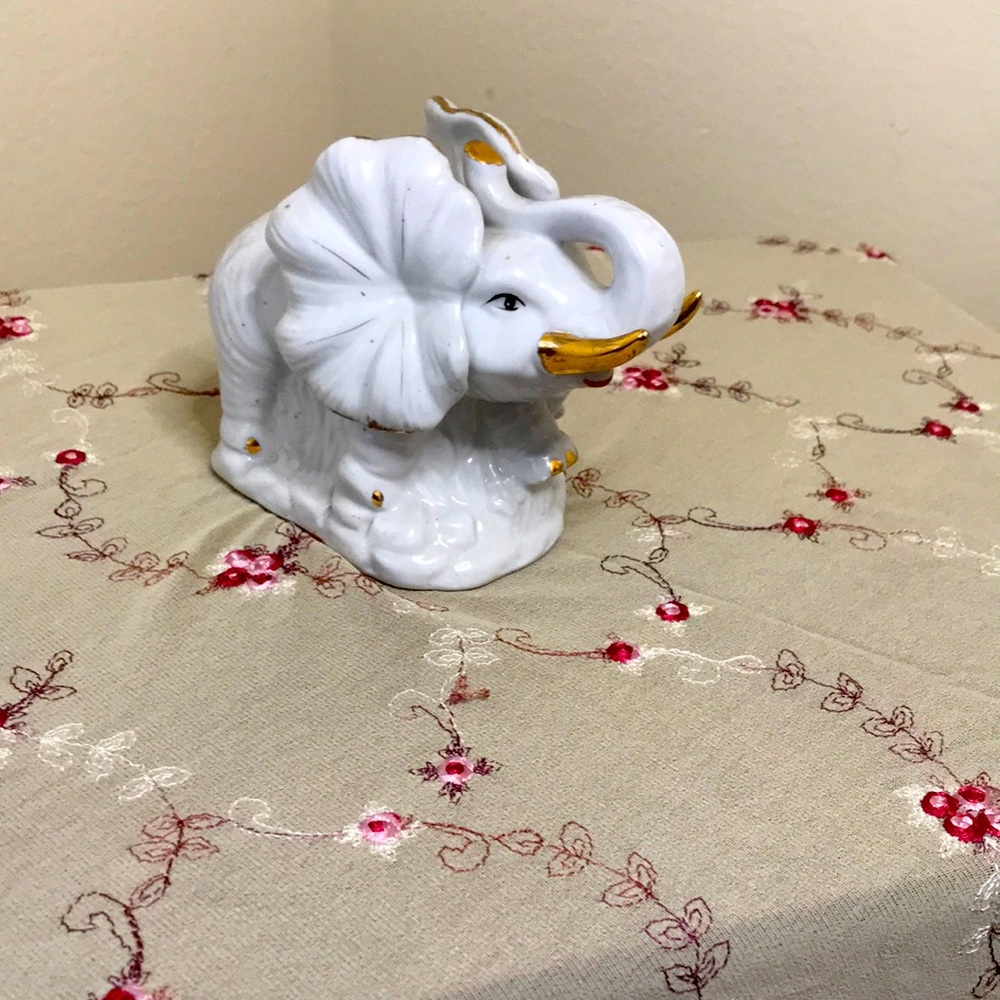 White Ceramic Elephant with Baby